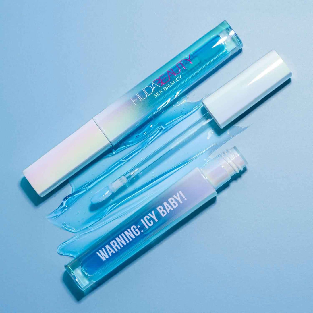 HUDA beauty-Silk balm Icy Cryo-Plumping Lip Balm
